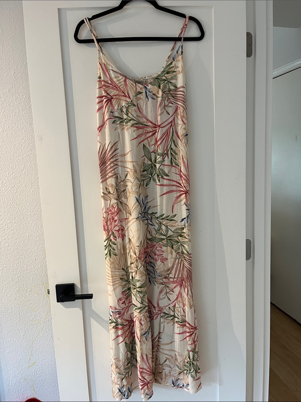 Hurley Cream Maxi Dress with Tropical Floral Print